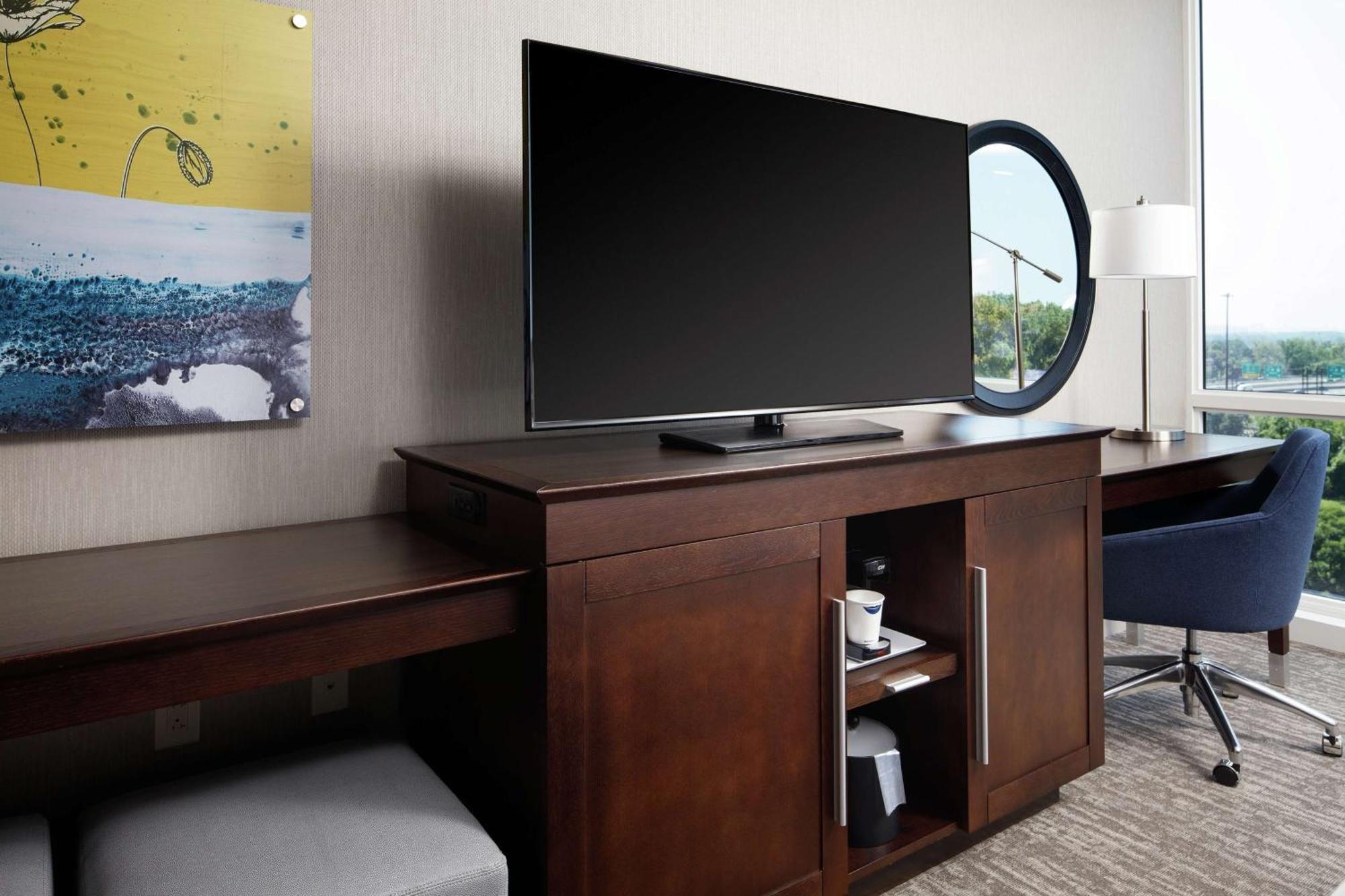 Hampton Inn & Suites Teaneck/Glenpointe Luaran gambar